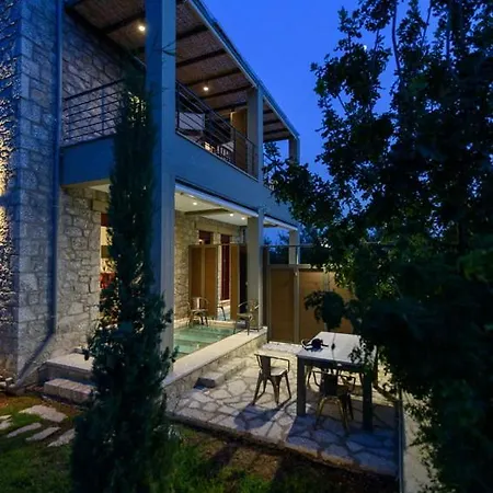 Thelgi * カラマタ