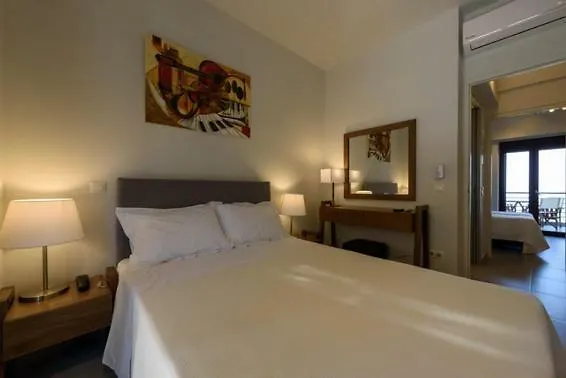 Thelgi Nyaraló Kalamáta